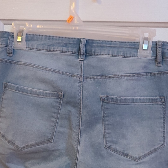 Light Blue Denim Jean - Picture 2 of 3